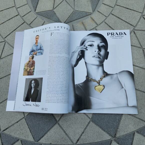 Harpers Bazaar Magazine Emily Ratajkowski The Home Issue Fashion Periodical - Picture 3 of 5